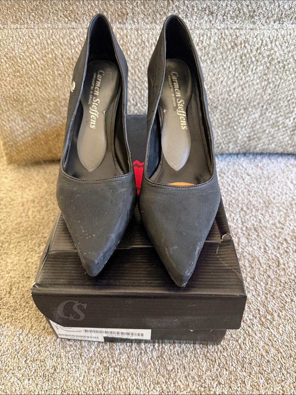 Comfortable Black Pointed Pumps by Carmen Steffens